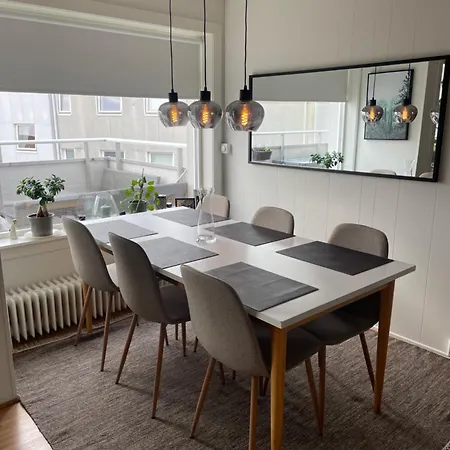 Your Own Room- 48 H Free Parking